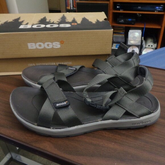 Men's Bogs Rio Sandal Olivesz sz 13 NWOT - Picture 1 of 2